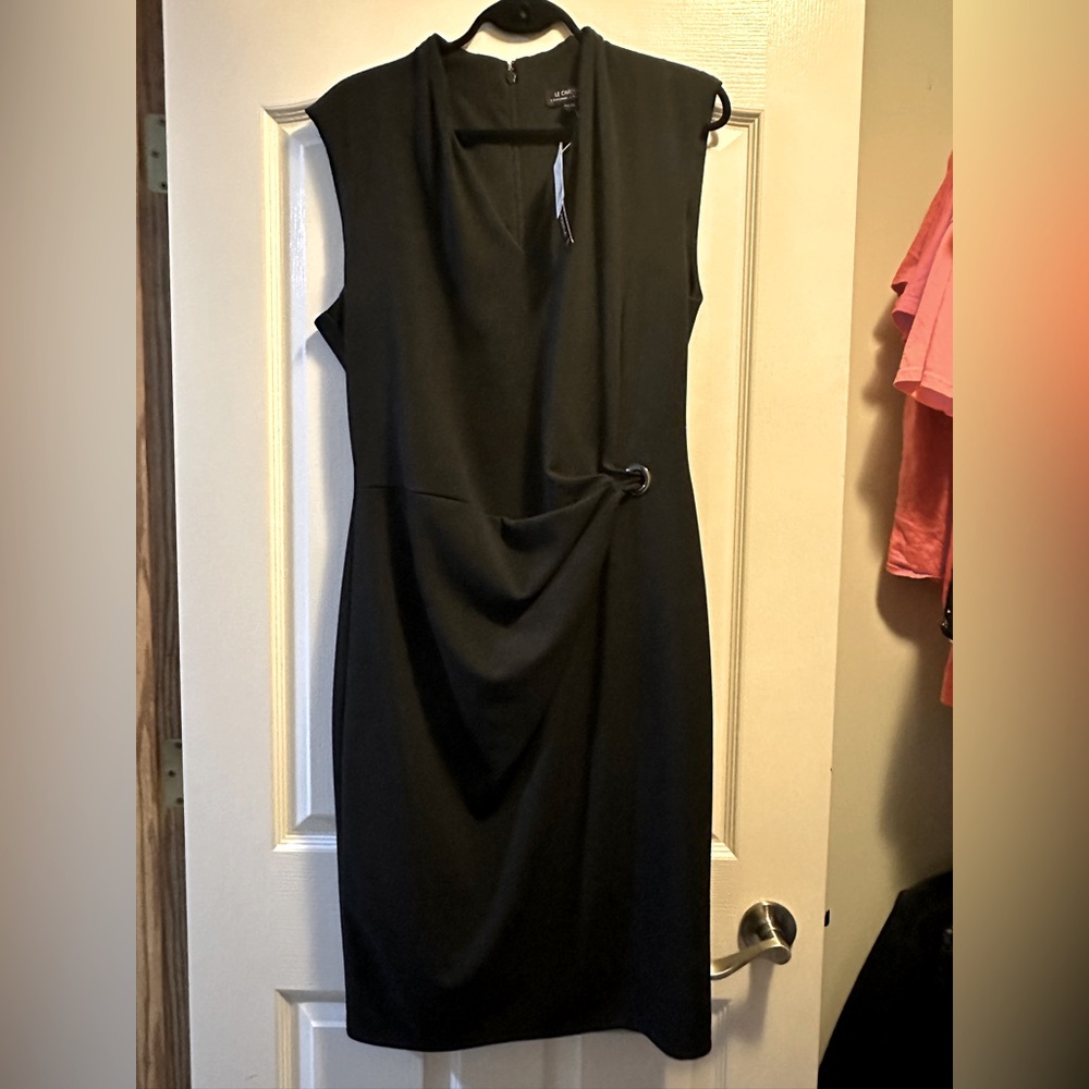 (NWT) V-neck Fitted Cocktail Dress, Black, XXL